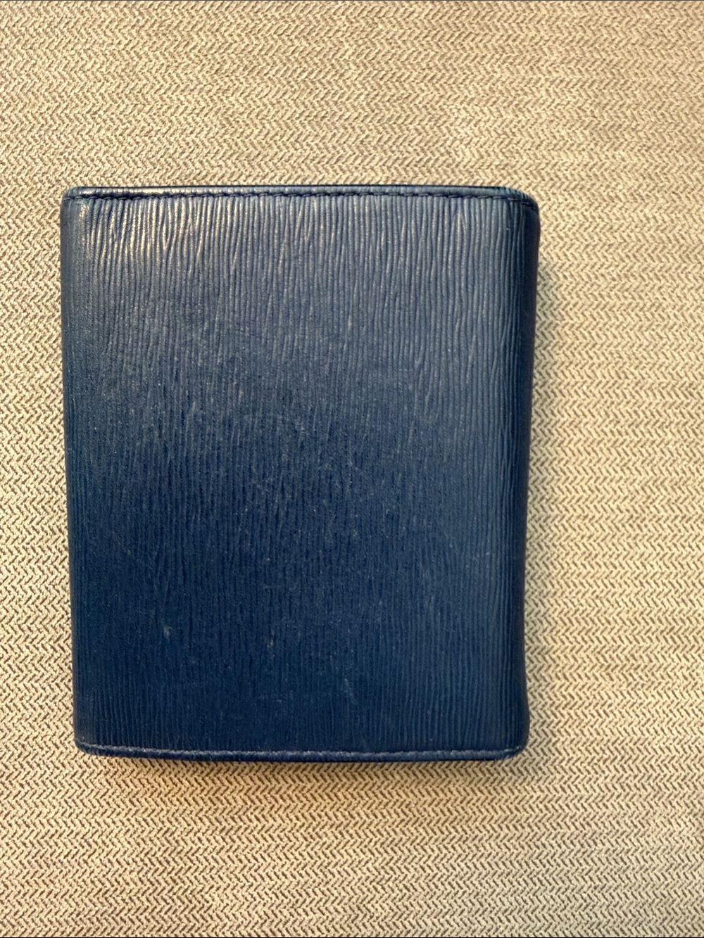 Authentic Prada Navy Blue Saffiano Leather Compact Wallet with Gold Logo - Picture 5 of 9